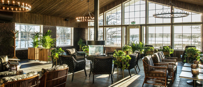 20 % rabatt p&aring; boende hos &ouml;ver 35 herrg&aring;rdar, slott & g&auml;stgiverier!